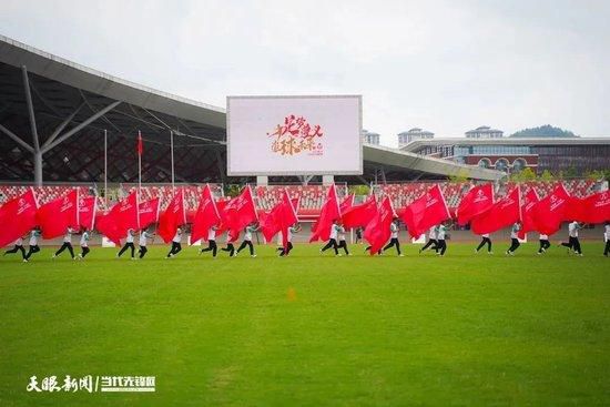 据德国天空体育名记Florian Plettenberg消息，勒沃库森后卫因卡皮耶对现状不满，他想获得常规的出场时间，不想当替补。